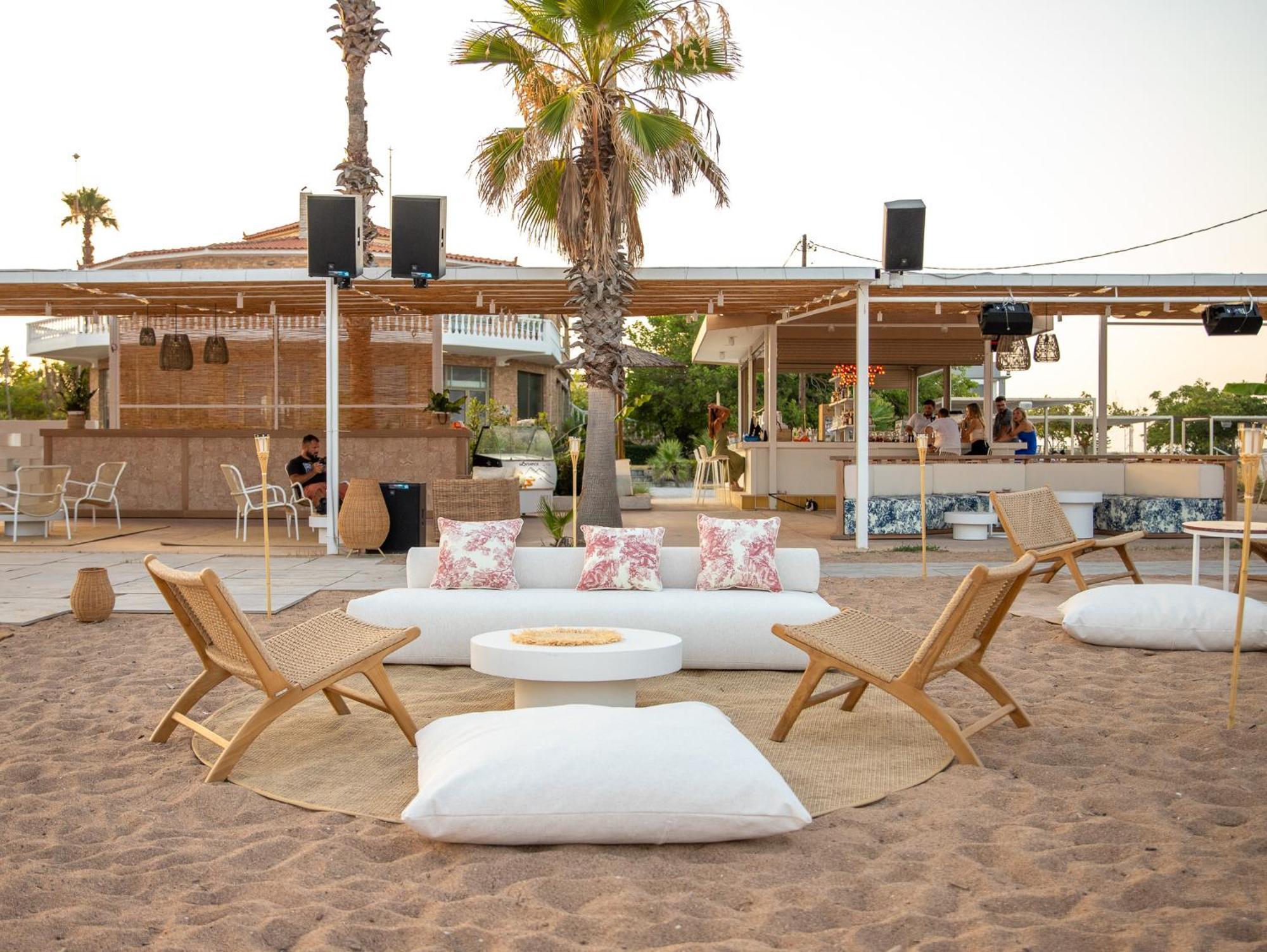 Buka Sandy Beach Messíni Exterior foto